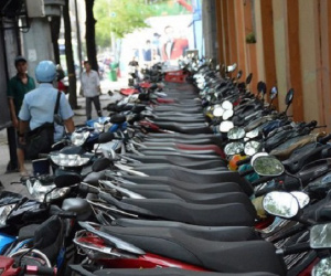 Chủ tịch phường ở quận 1 phân trần về vụ 'đứng tên bãi giữ xe lấn chiếm vỉa hè'