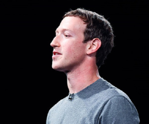 Mark Zuckerberg đang cố cứu Facebook và chính mình
