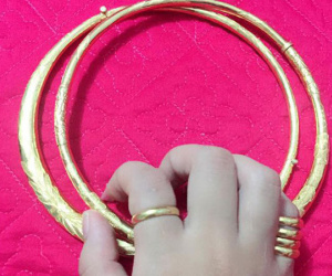 Chưa về làm dâu đã đem vàng mẹ chồng tương lai tặng đem đi 'cầm đồ', cô gái trẻ nhận đủ gạch xây cả lâu đài