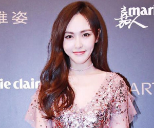 Đường Yên bị tố nằm trong đường dây phục vụ ông lớn do bạn thân Lý Tiểu Lộ dẫn dắt?