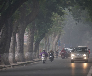 Hà Nội mưa phùn kèm sương mù, độ ẩm có thể lên tới 97%
