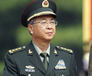 Quan tham TQ ở biệt phủ lắp kính chống đạn, hầm tránh bom hạt nhân