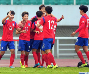 Thắng 'như đùa', Hàn Quốc trao món quà quý hơn vàng cho U23 Việt Nam
