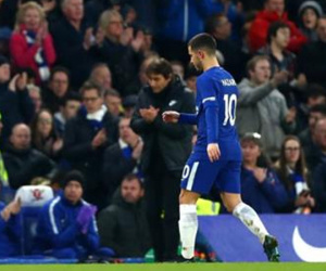 Huyền thoại Chelsea âu lo về thể trạng của Hazard