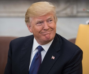 Trump công bố giải 'kênh tin giả' của năm