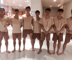Kiệt sức, U23 Việt Nam phải trị liệu để hồi phục