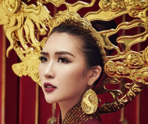 Tường Linh đội mấn mạ vàng thi Miss Intercontinental