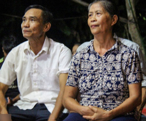 Cha mẹ Công Phượng đượm buồn vì không thể gọi điện chúc mừng con
