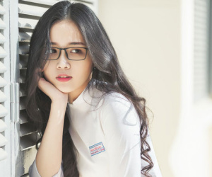 Không thể rời mắt trước nữ sinh 2000 đến từ Đắk Lắk vì xinh đến 'rụng rời'