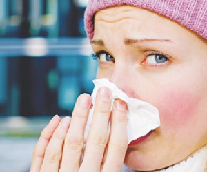 5 cách phòng tránh viêm mũi dị ứng lúc chuyển mùa