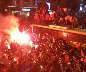 Những hành động 'điên rồ' của giới trẻ nếu U23 Việt Nam thắng Qatar
