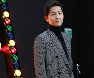 'Ông chồng quốc dân' Song Joong Ki: Từ chối đi dự tiệc vì sợ vợ ở nhà buồn