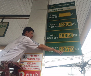 Tăng 'thần tốc', xăng A95 vẫn rẻ hơn các nước ?