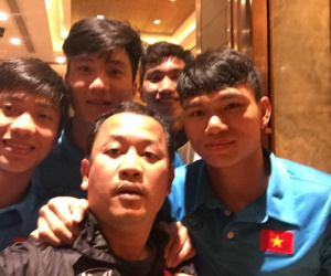 'Cánh tay nối dài' của HLV Park Hang Seo chia sẻ xúc động về kỳ tích lịch sử của U23 Việt Nam