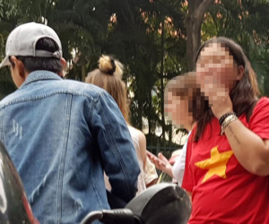 'Cò' làm giá visa đi Trung Quốc xem U23 Việt Nam