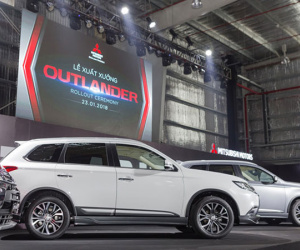 Mitsubishi Outlander CKD giá từ 808 triệu đồng, quyết đấu Honda CR-V