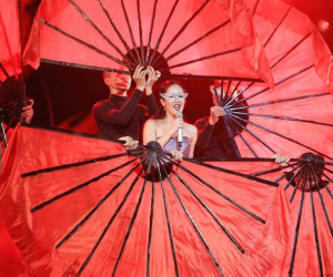 Diva Hồng Nhung xin lỗi Sơn Tùng dù chỉ mắc lỗi nhỏ khi cover 'Lạc trôi'