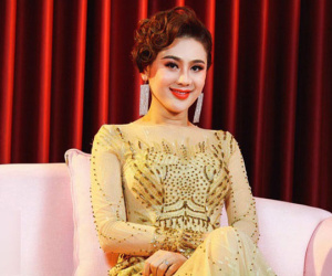Lâm Khánh Chi vô tư kể chuyện từng yêu Quý Bình cách đây 2 năm trước mặt chồng trẻ điển trai