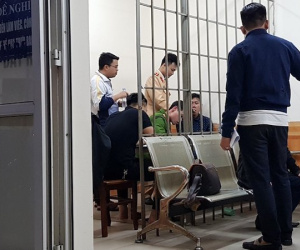 Tạm giữ hình sự thanh niên say rượu lái ô tô 'điên' tông 9 người