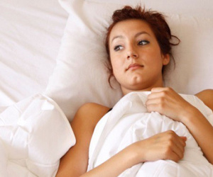Sau ngày cưới 1 tháng em mới có đêm tân hôn, nhưng đó đúng là "một trò đùa"