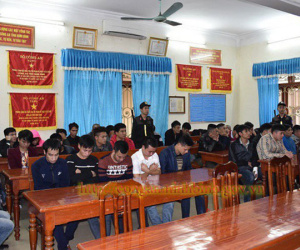 Bắt giữ 38 con bạc đang 'sát phạt' ở khu nghỉ dưỡng