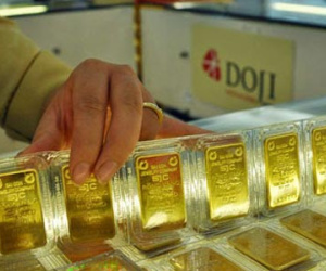 Giá vàng hôm nay 27/1: Vững trên vùng đỉnh cao