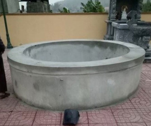 Nghệ An: Phát hiện thi thể người phụ nữ trong giếng nước tại bệnh viện
