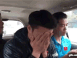 Clip Quang Hải, Công Phượng điệu đà bôi son 'gây bão' mạng