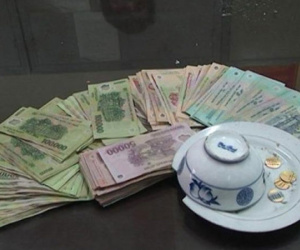 Nữ chấp hành viên Chi cục Thi hành án bị bắt trong sới bạc