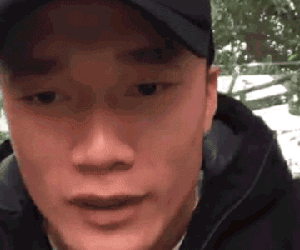 Thủ môn Bùi Tiến Dũng vừa nói gì trong video phát trực tiếp trên Facebook?