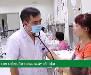 Video: Làm thế nào để con không ốm trong ngày lạnh giá?
