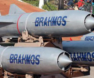 Hé lộ phiên bản tên lửa BrahMos tầm bắn siêu xa 800km: Bao giờ đến tay khách hàng?