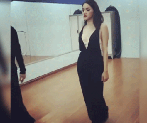 Hương Giang khoe khả năng catwalk điêu luyện trước thềm chinh chiến Hoa hậu Chuyển giới Quốc tế