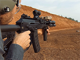 Nga chọn súng trường AK-12 và AK-15 cho chiến binh tương lai