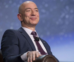 Tài sản ông chủ Amazon tăng 6,5 tỷ USD sau một đêm