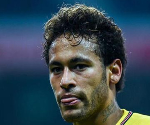 Đạt cột mốc đáng nhớ, Neymar gửi lời tuyên chiến Real