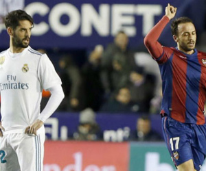 Real mất điểm ở phút 89 vì bàn gỡ của Levante