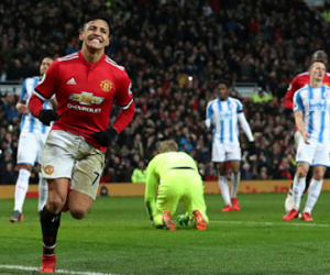 Mourinho: 'Old Trafford cần chào đón Sanchez nồng nhiệt hơn'