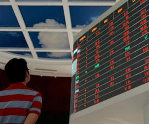 17.500 tỷ đồng đổ vào thị trường, Vn-Index phục hồi dần