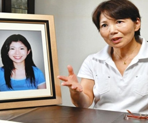 Bà mẹ Nhật thu thập chữ ký đòi án tử cho kẻ giết con gái 11 năm trước