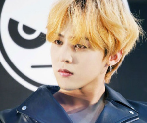 G-Dragon bị cáo buộc cố dùng việc học để trì hoãn ngày nhập ngũ