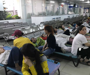 Nghi ngộ độc thực phẩm, hàng trăm công nhân nhập viện ở tỉnh Bình Dương