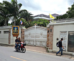 Nghi vấn bà Yingluck tẩu tán tài sản
