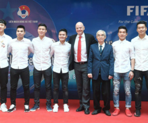 Chủ tịch FIFA: 'Việt Nam có nền bóng đá vĩ đại'