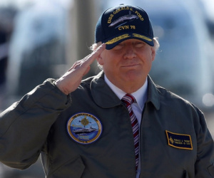 Trump bị chỉ trích vì đề xuất duyệt binh