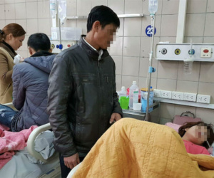 Uống rượu cổ vũ U23 Việt Nam, quý ông nhập viện cấp cứu