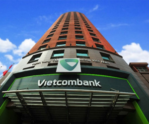 Lãi cao nhất hệ thống, Vietcombank thưởng Tết như thế nào?