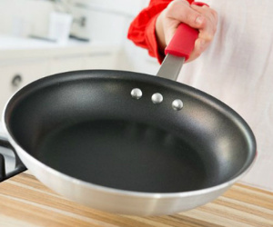 Những kiểu thưởng Tết khiến người nhận dở khóc dở cười