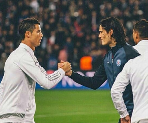 Cavani: 'Chỉ cần một trận bùng nổ, Ronaldo sẽ khiến mọi chuyện suôn sẻ'