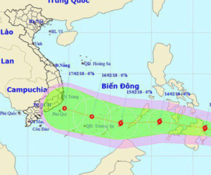 Chuyên gia khí tượng: Khả năng bão Sanba giật cấp 11 sẽ suy yếu trước khi vào Biển Đông
